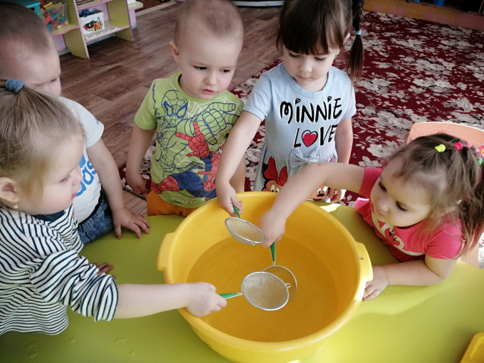 Игры с водой Игры с водой.